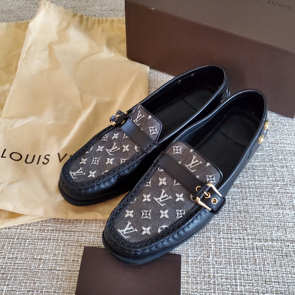 Louis Vuitton Monogram Loafers Authentic - Picture 7 of 13